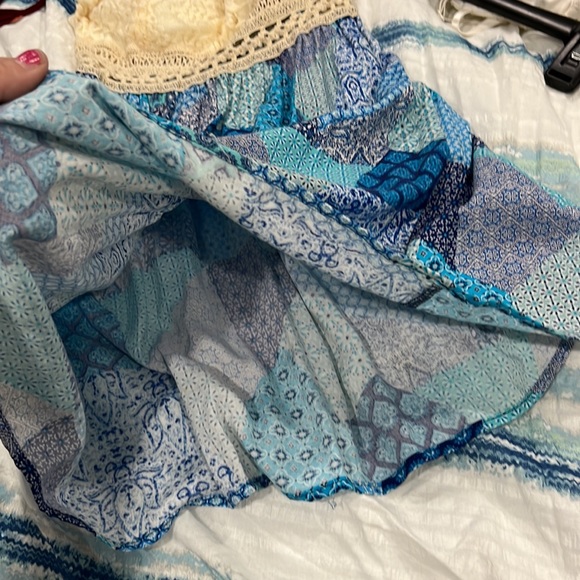 Iris short dress. - Picture 5 of 5